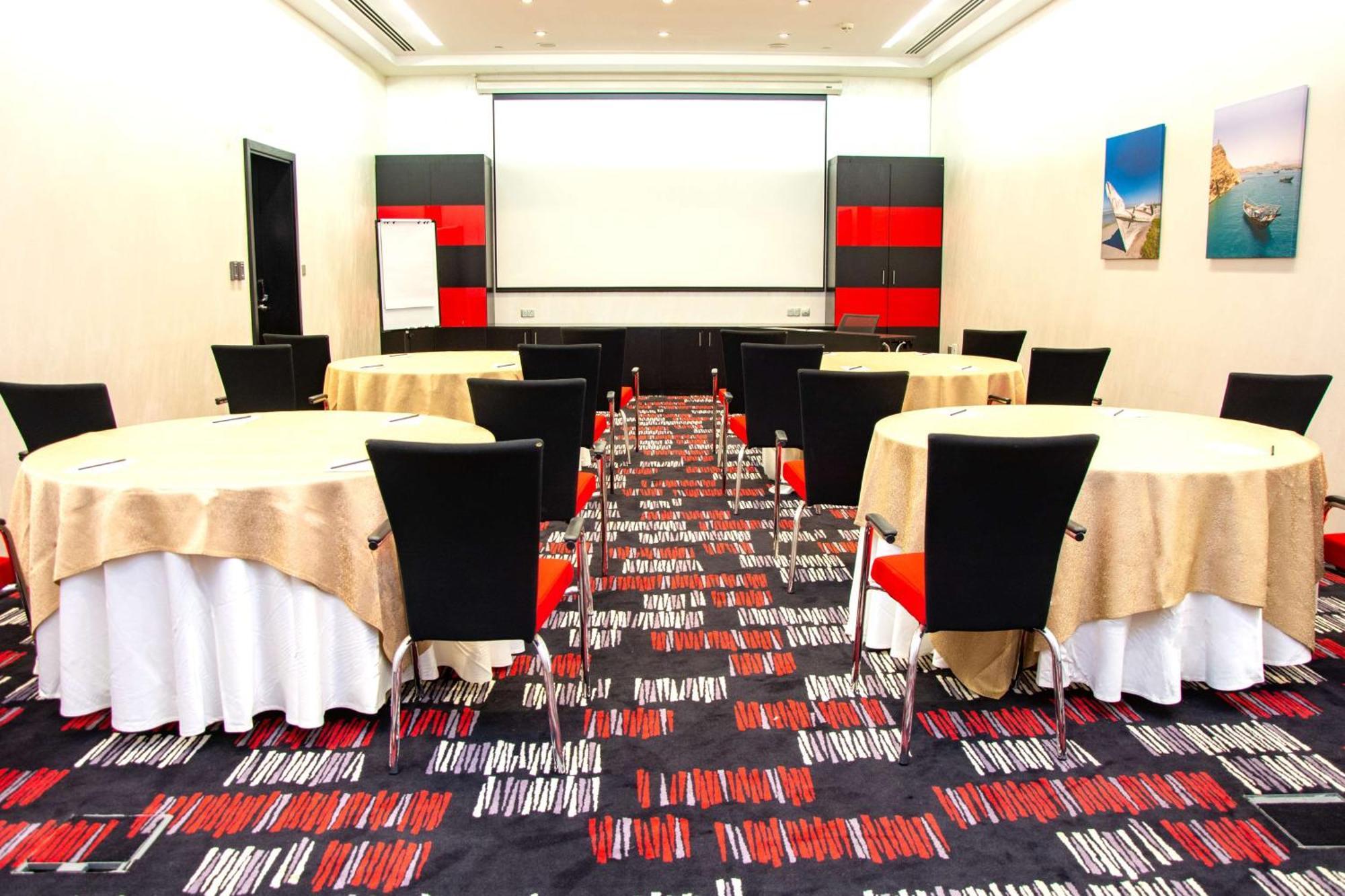 Radisson Blu & Resort, 5*