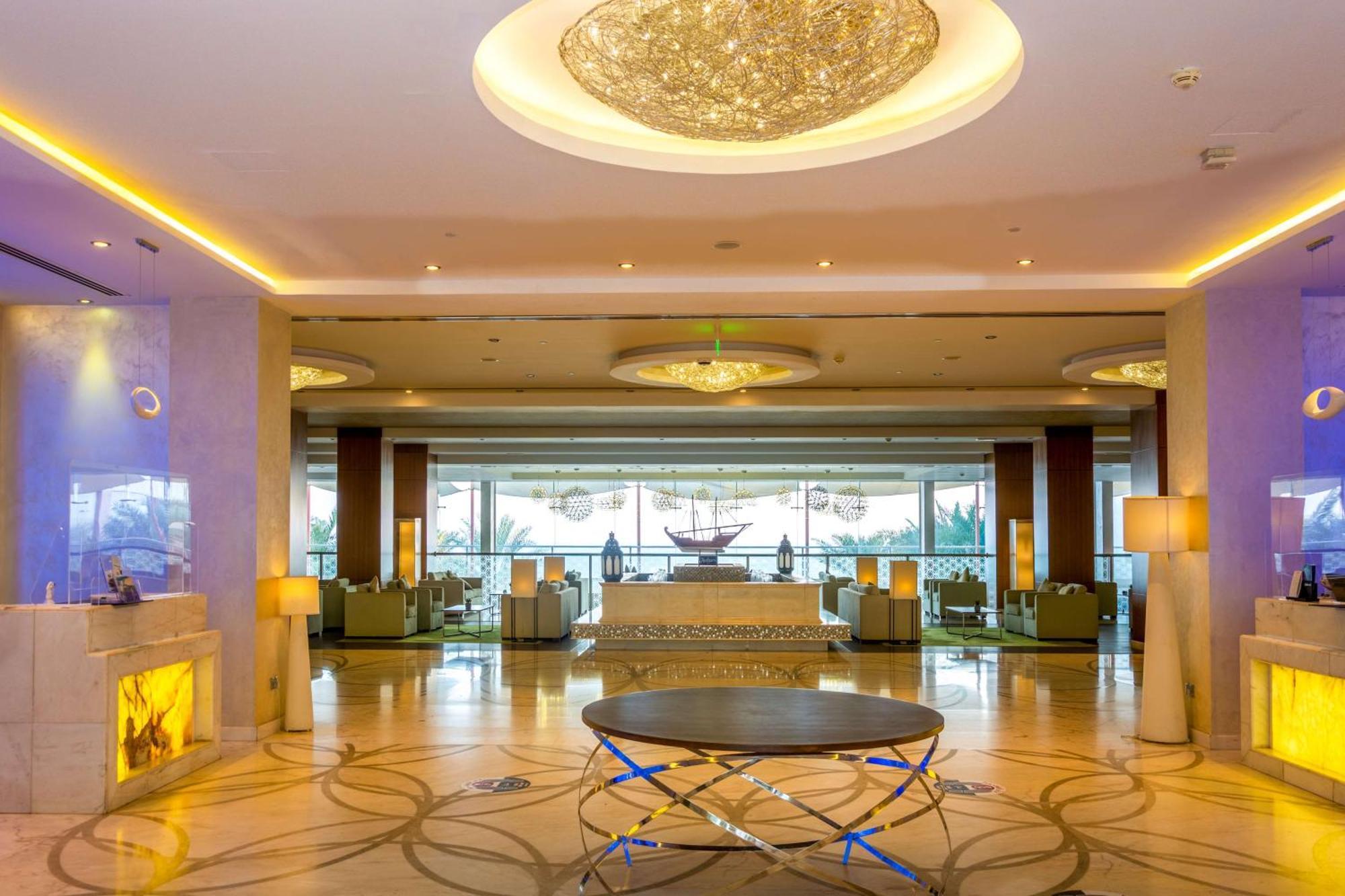 Radisson Blu & Resort, Station touristique