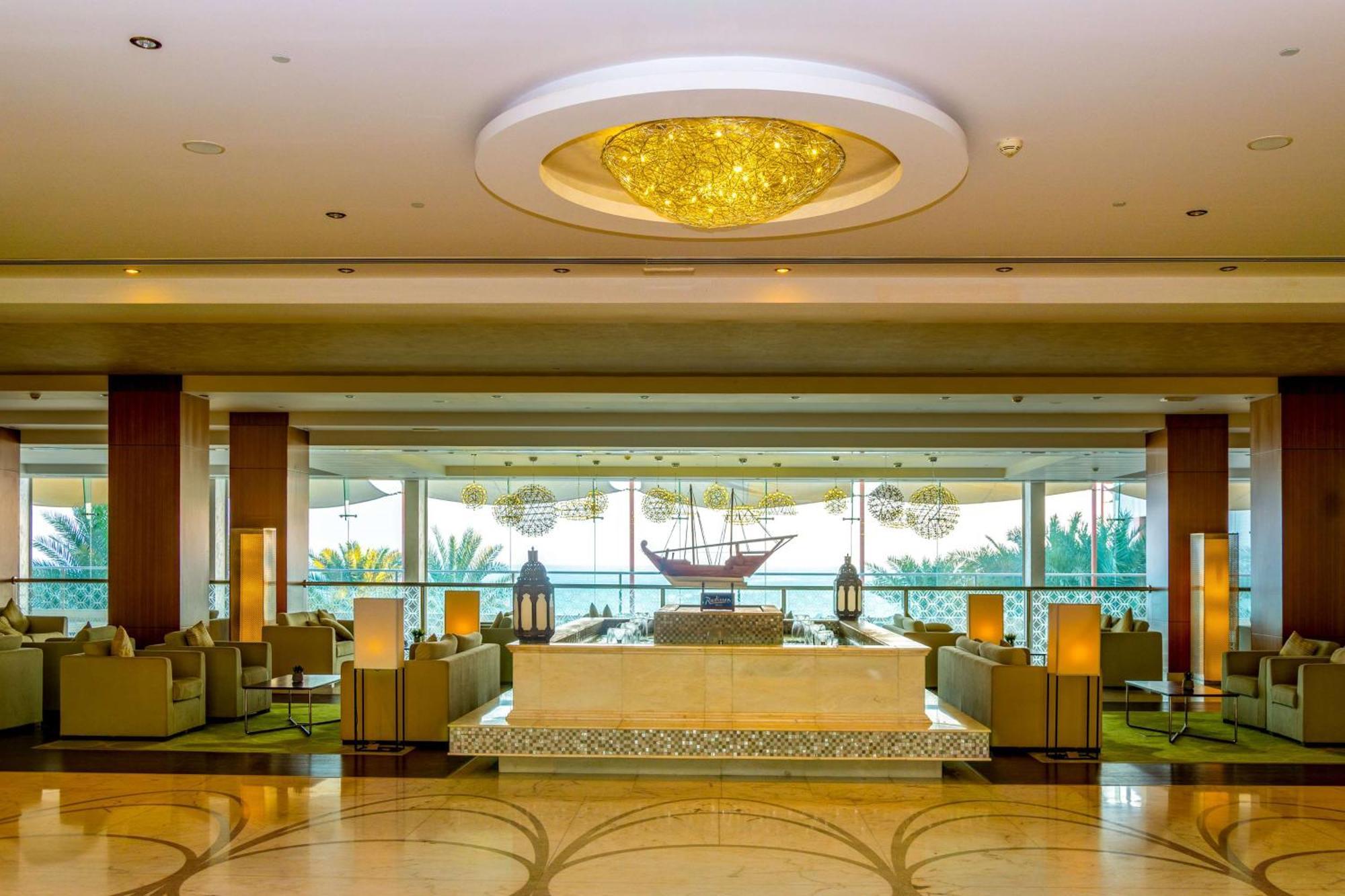 Radisson Blu & Resort, 5*